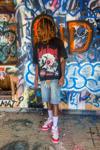 Oversized Red "Art Heals Pain"